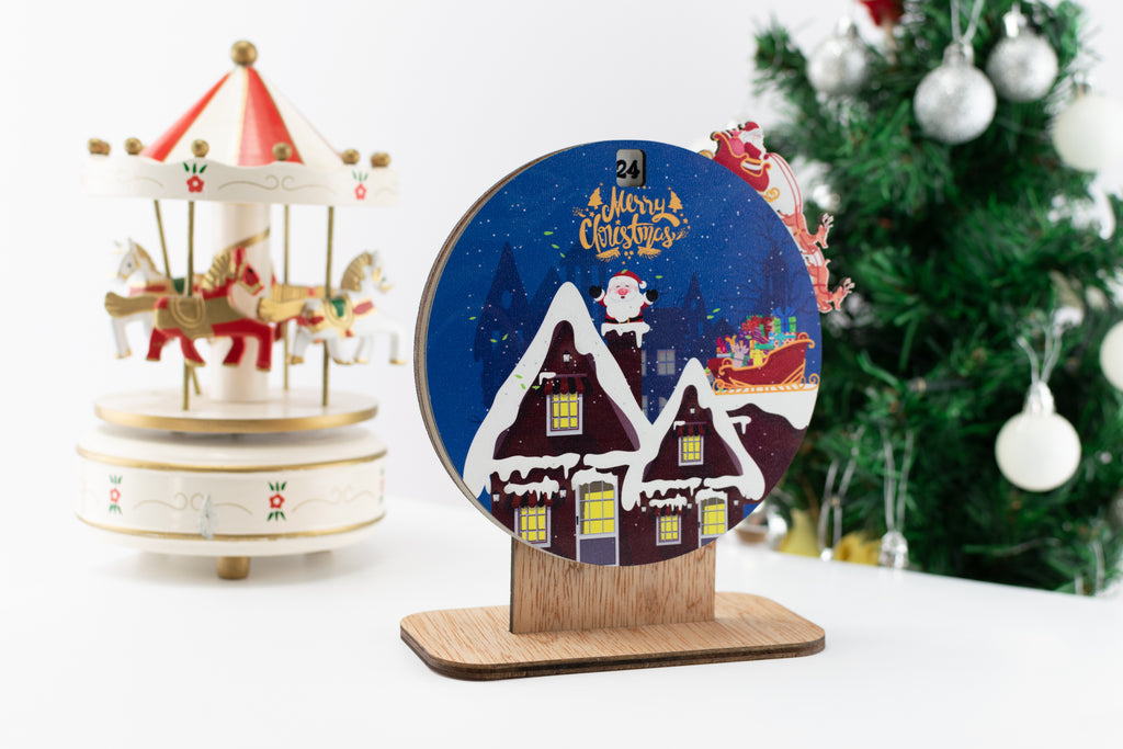 Xylino prosopopoiimeno Christmas Countdown TCD5 me onoma kai frasi – monadiko doro Christougennon gia paidia