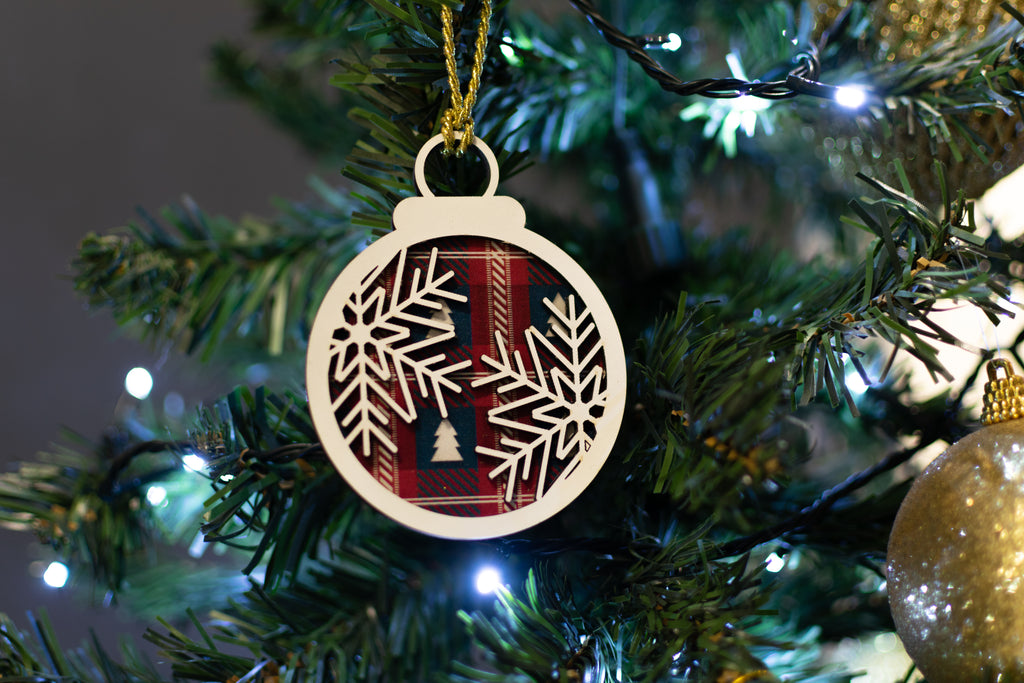 wooden christmas ornaments  set of 3 tree decor