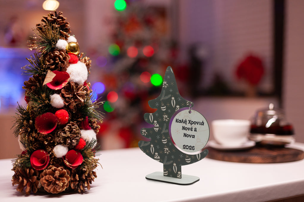 Diakosmitiko-xristougenniatiko-dentro-Kali-Xronia-None-kai-nona-DS_7-jpg