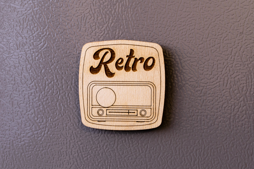 Ξύλινο Μαγνητάκι Retro "Radio" MR3