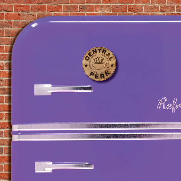 Ξύλινο Μαγνητάκι Friends "Central Perk " FR10