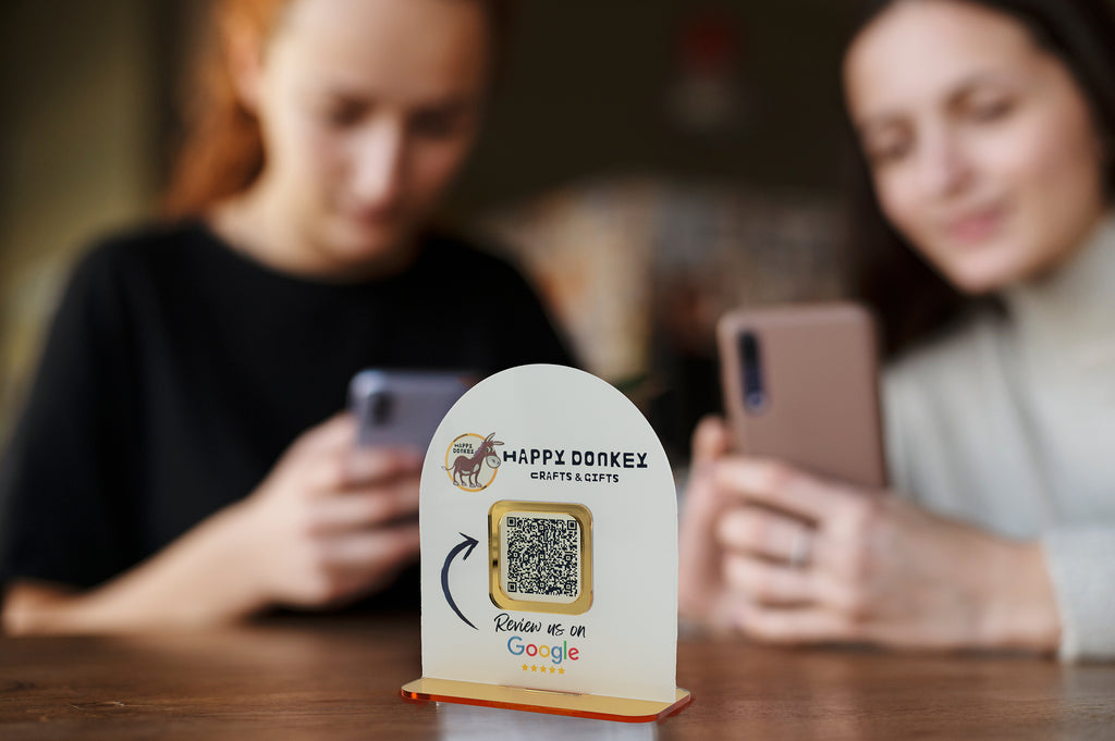 QR Code Stand Google Reviews – Custom σταντ με το brand σας