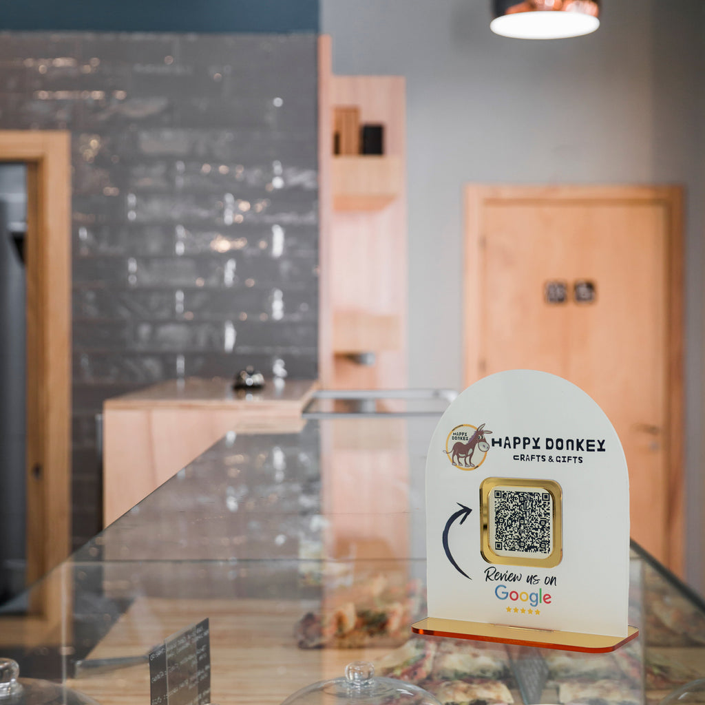 QR Code Stand Google Reviews – Custom σταντ με το brand σας