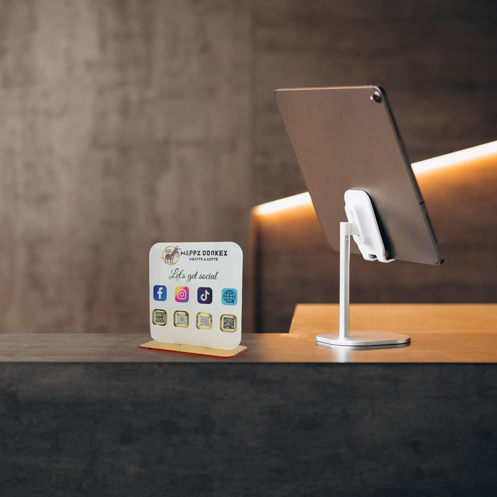 QR Code Stand Social Media – Custom σταντ με το brand σας