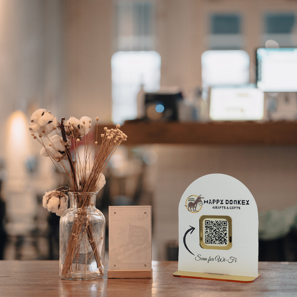 QR Code Stand Wi-Fi Scan – Custom σταντ με το brand σας